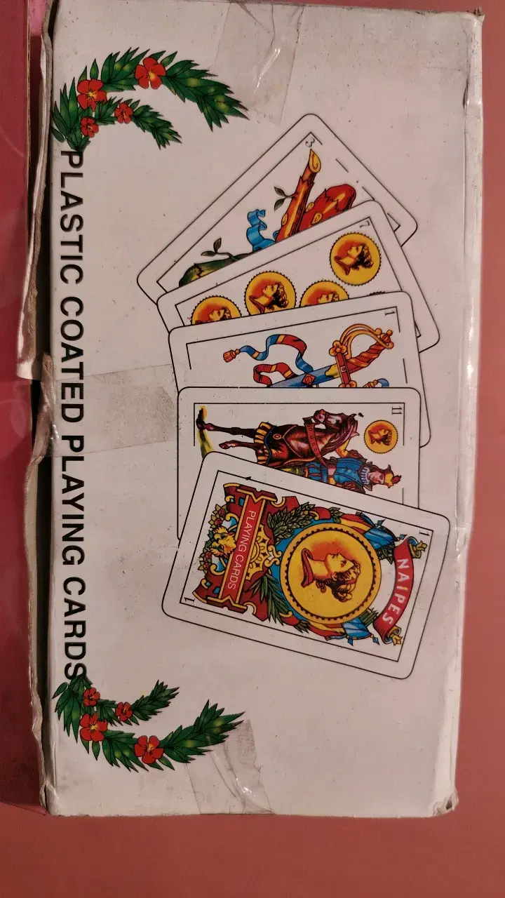 Caja 12 undBaraja española de naipes plásticos - 1
