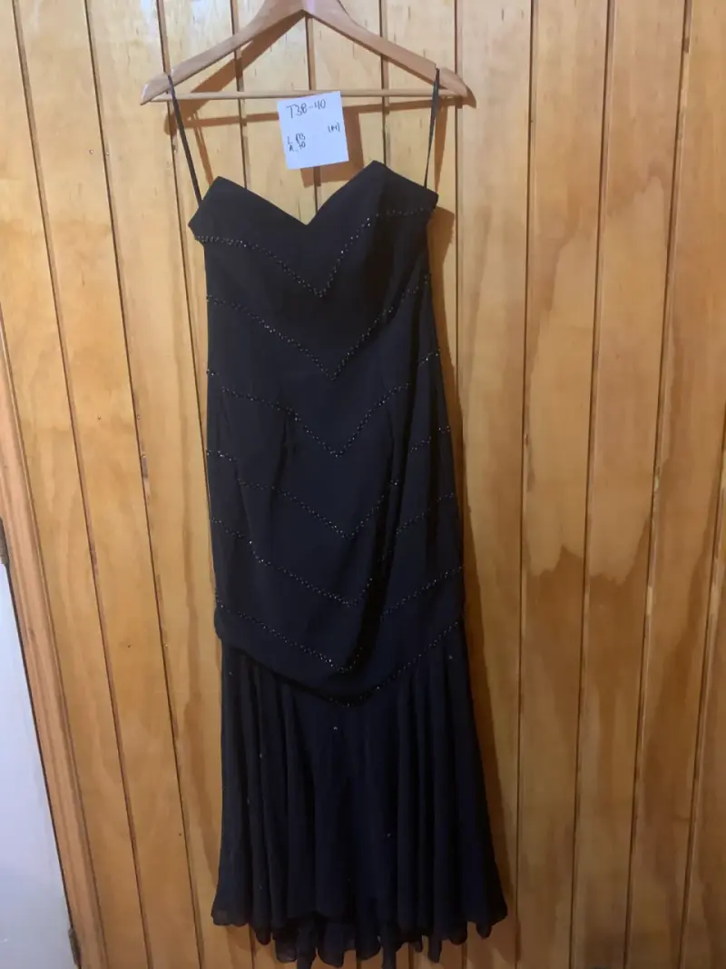 Vestido negro talla 38-40 - 1
