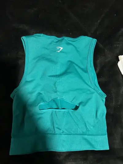 Top deportivo Gymshark verde sin mangas - miniatura 3