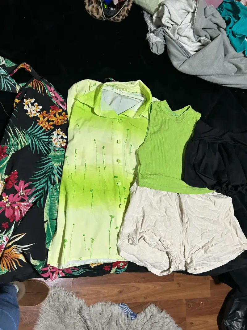 Lotes de ropa de verano - 1