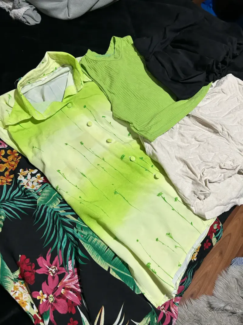 Lotes de ropa de verano - 2