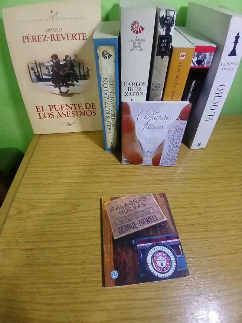 Libro Palabras Nuevas, George Orwell