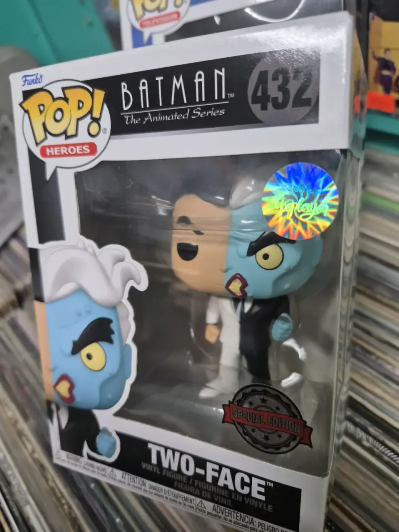 Funko Pop Two-Face Edición Especial