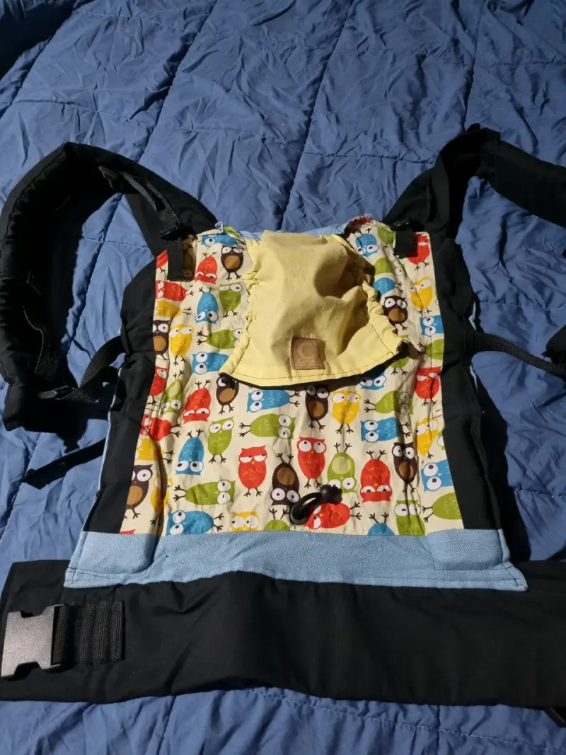 Portabebés ergonómico con diseño de búhos - 2