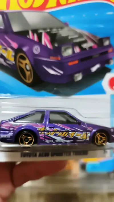 Hot Wheels Toyota AE86 Sprinter Trueno - miniatura 2