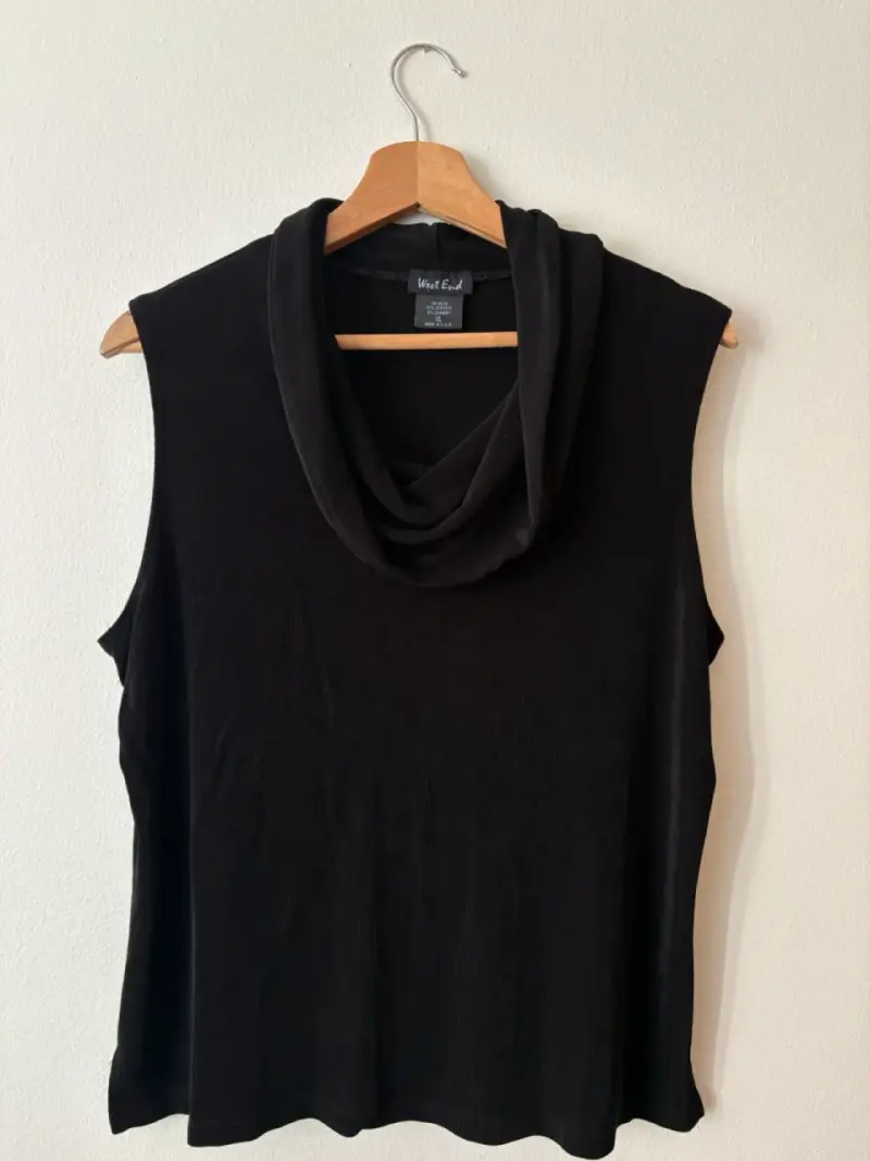 Polera sin mangas negra West End vintage - 1
