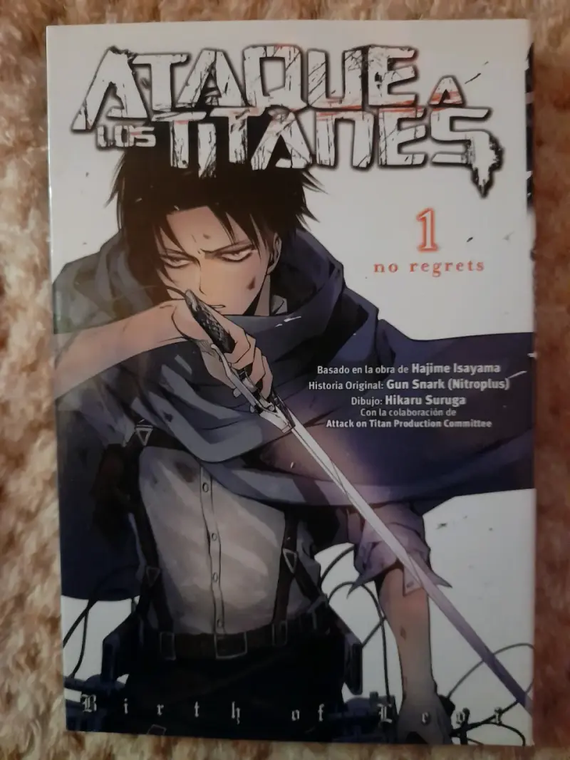 Manga Ataque a los Titanes No Regrets Vol. 1