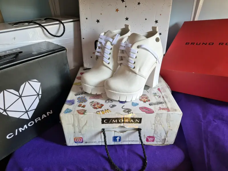 Botines blancos de plataforma número 35 - 2