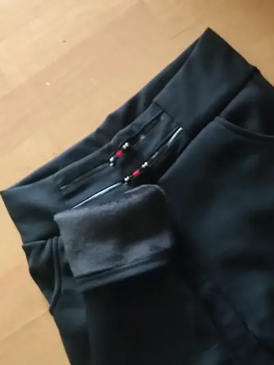 Pantalones térmicos negros para invierno - miniatura 1