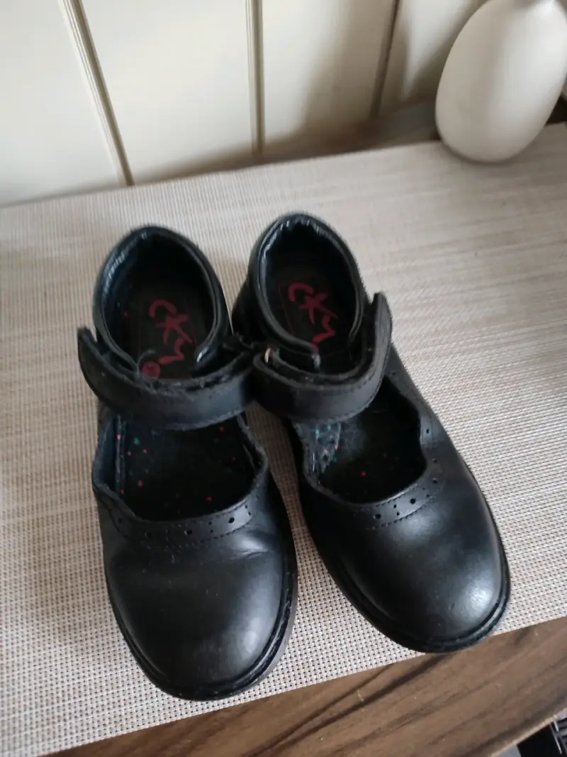 Zapatos escolares negros para niña - 2