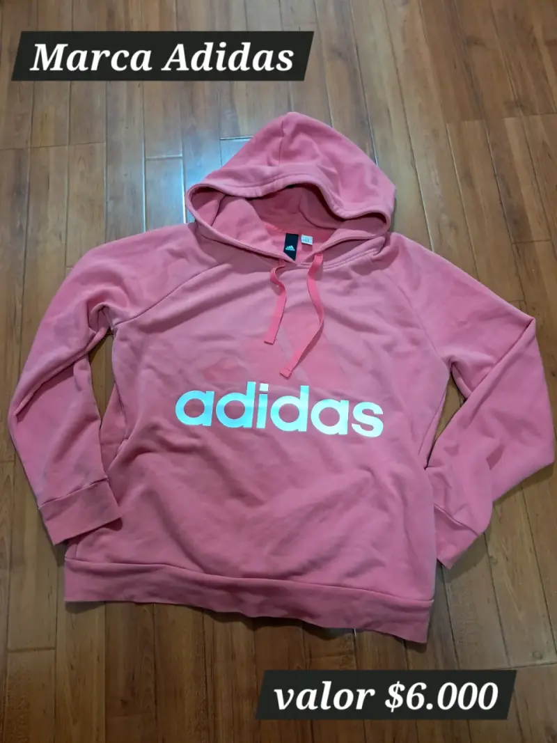 Polerón Adidas rosado con capucha