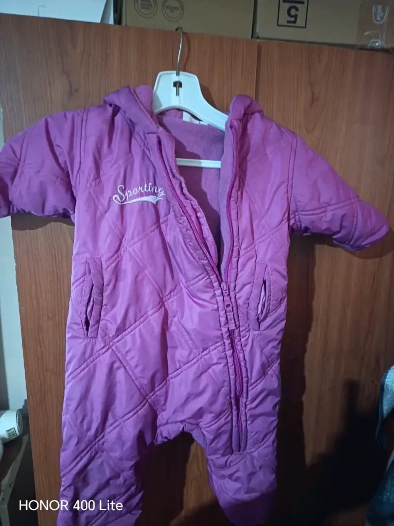 Chaqueta Zara y enterito termico Sporting - 4