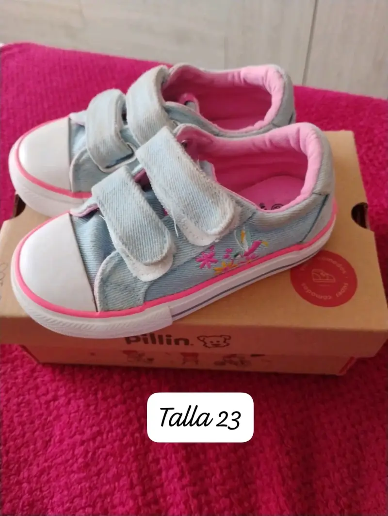 Zapatillas infantiles Pillin talla 23