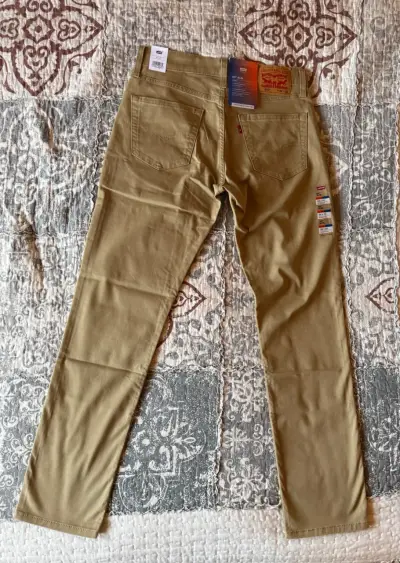 Pantalon Levis color Beige - miniatura 3