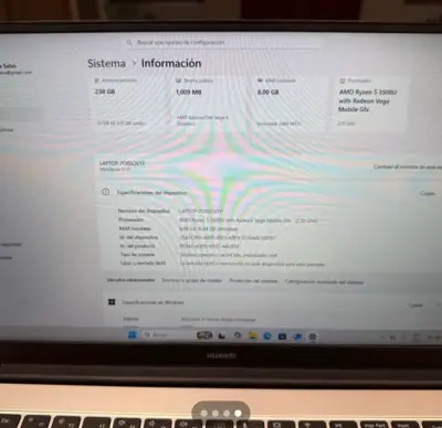 Laptop Huawei MateBook D15 en buen estado - miniatura 4
