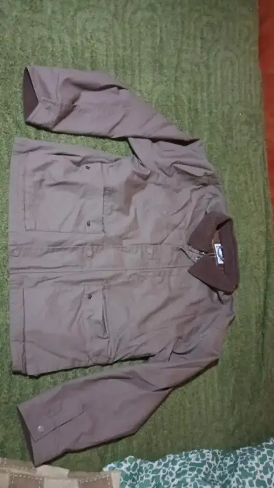 Chaqueta marrón con cuello talla XL - miniatura 1