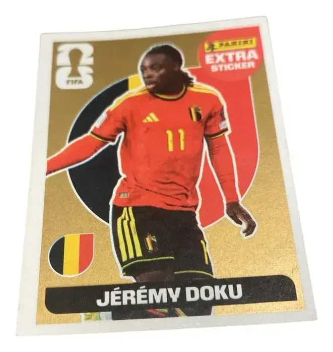 Lámina Extra Sticker Dorada Panini Jeremy Doku - 1