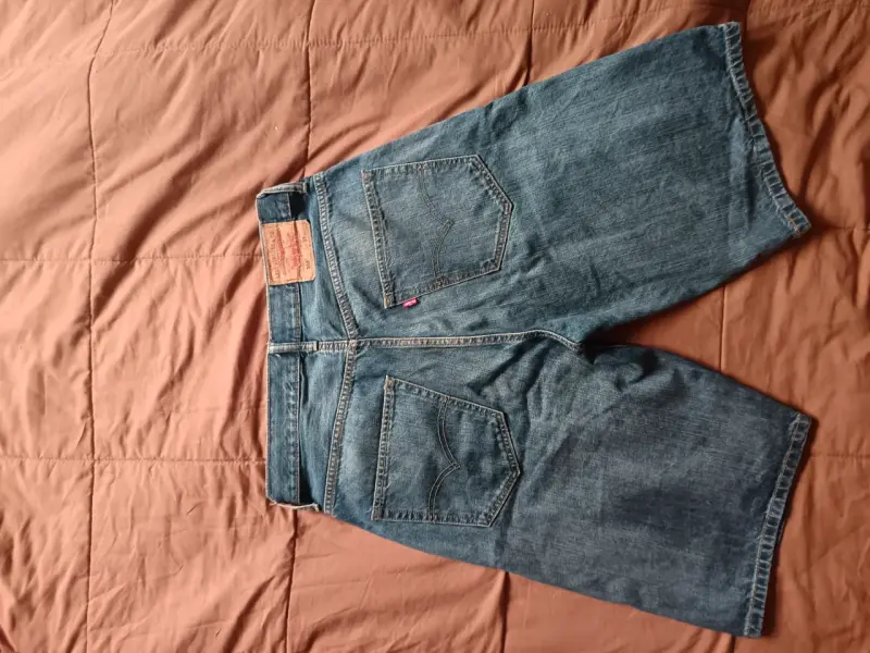 Bermudas Levi's originales - 3