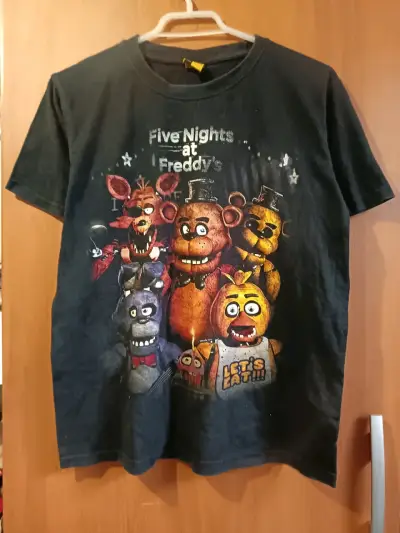 Polera Five Nights at Freddy's - miniatura 1