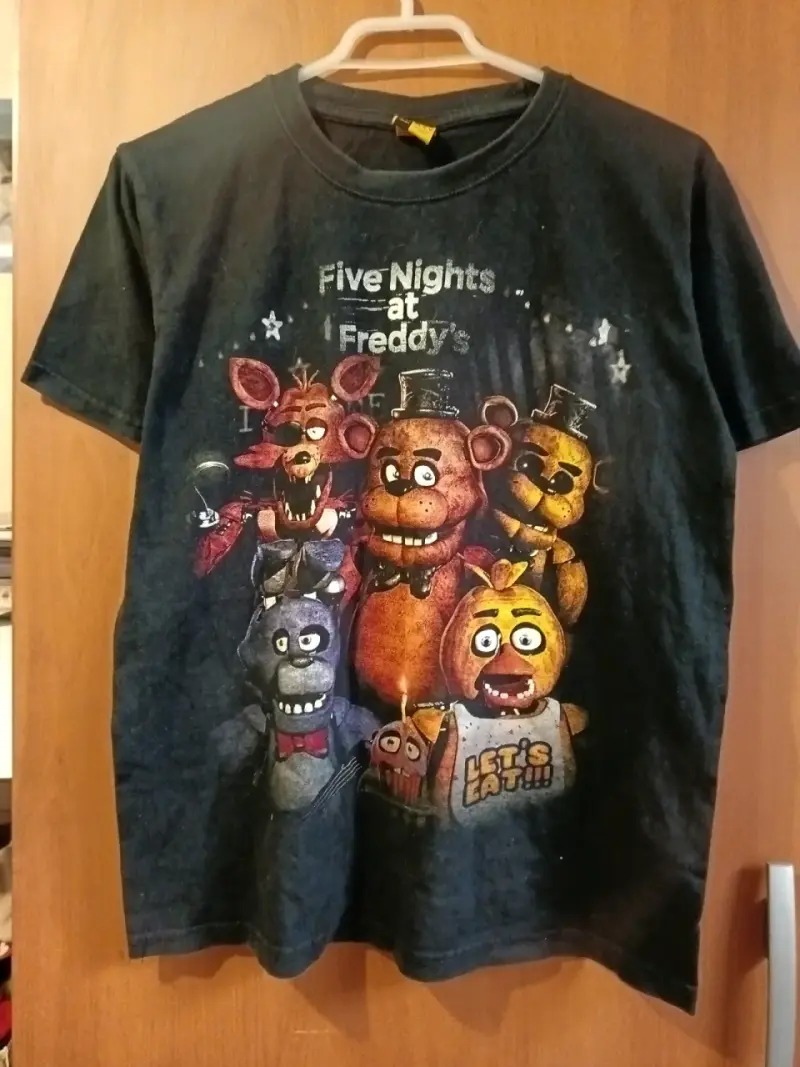 Polera Five Nights at Freddy's - 2