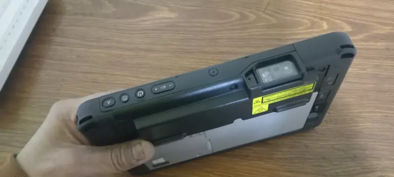 Tablet Panasonic Toughpad FZ-M1 resistente - 2