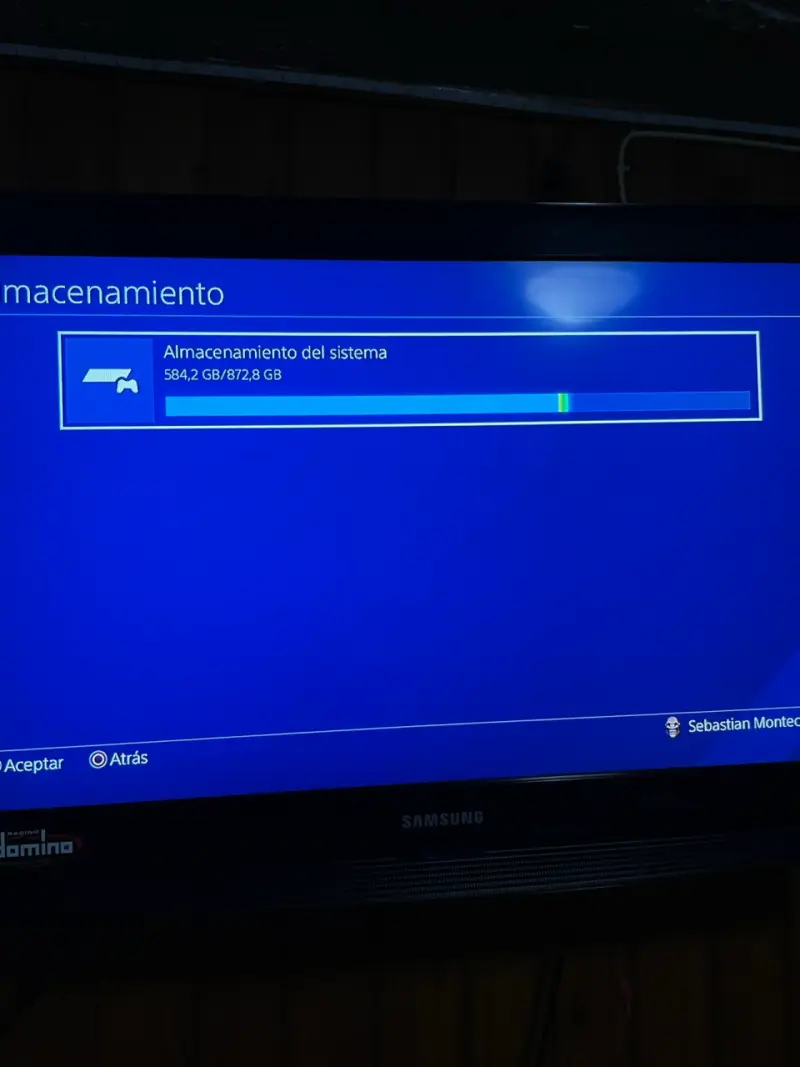 Consola PlayStation 4 con control DualShock - 4