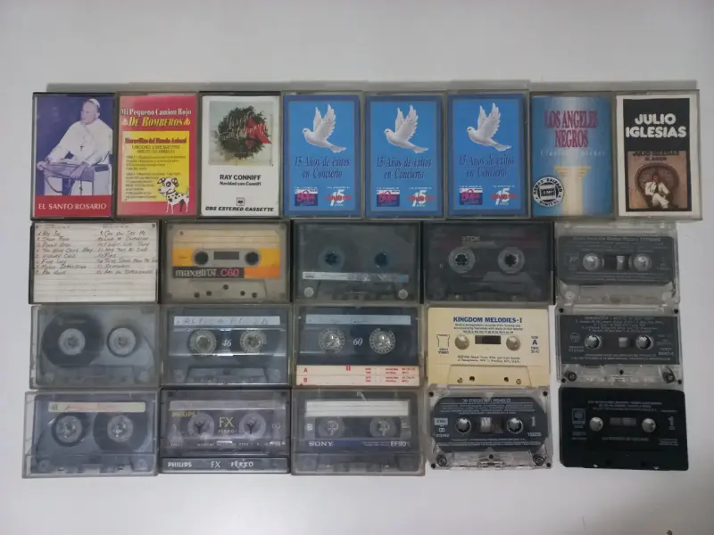 Lote de cassettes de audio vintage variados - 2