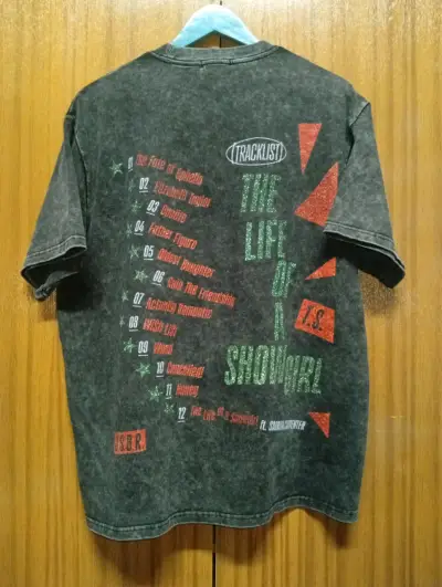 Polera negra Taylor Swift talla standard M/L - miniatura 4