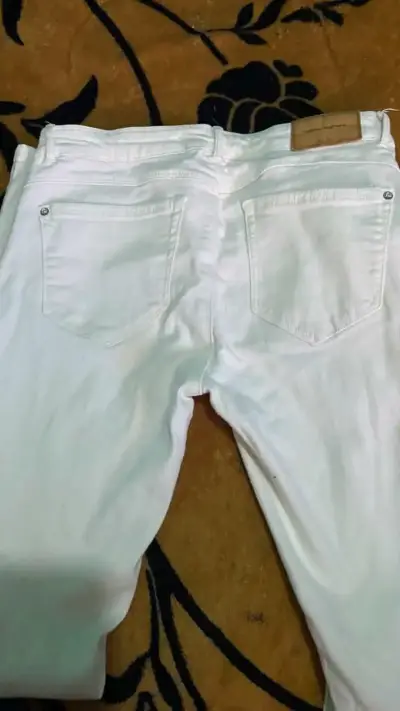 Jeans blancos Zara - miniatura 2
