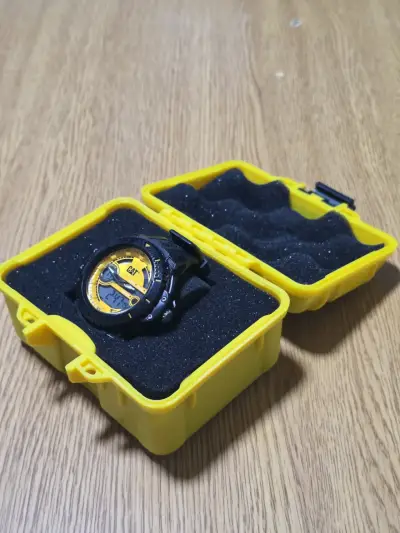 Reloj digital CAT - miniatura 2