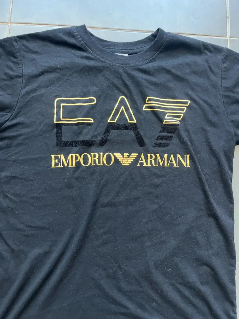Polera negra EA7 Emporio Armani - 2