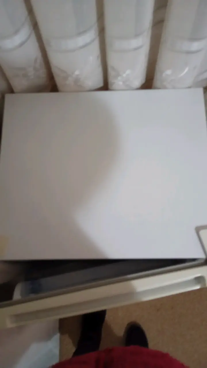 Refrigerador compacto Hisense blanco - 5