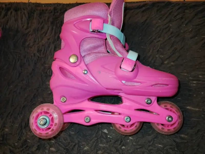 Patines rosados para niña ajustables - 1