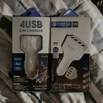Cargador de auto para 4 USBs fast charge - miniatura 2
