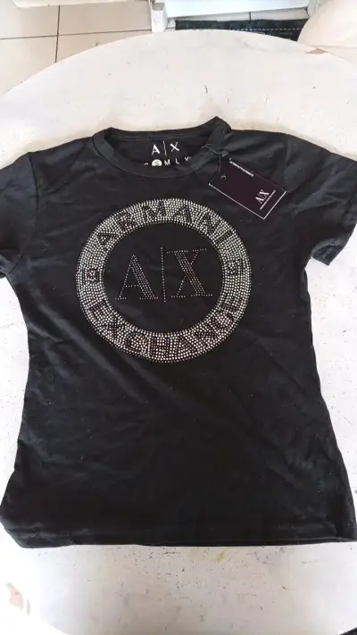 Pack de poleras de diseñador negras - miniatura 5