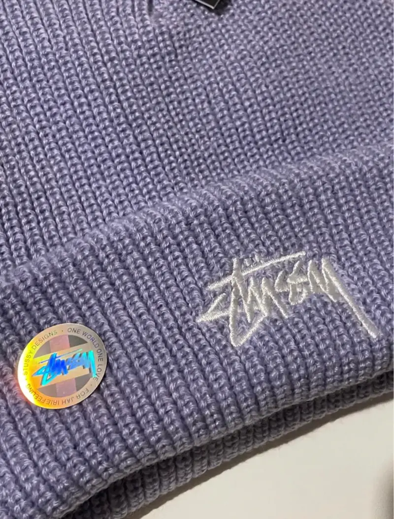 Gorro Stussy Beanie nuevo - 2