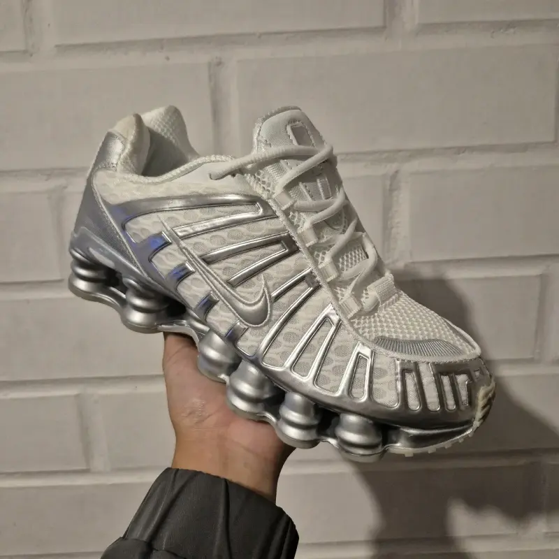 Zapatillas deportivas plateadas Nike Shox TL - 2