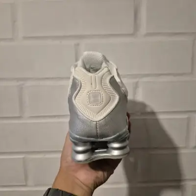 Zapatillas deportivas plateadas Nike Shox TL - miniatura 5