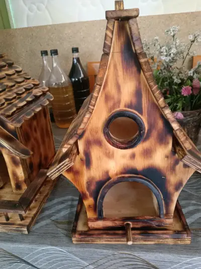 Casa de madera decorativa rústica - miniatura 3
