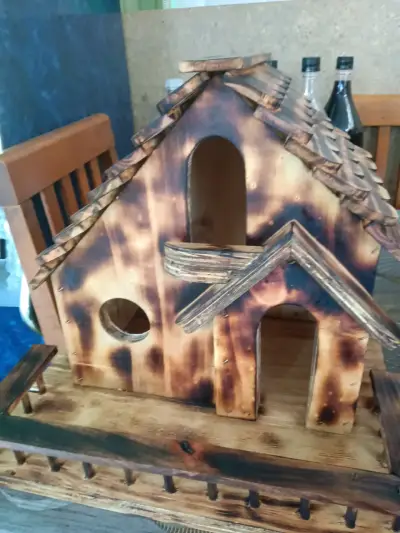 Casa de madera decorativa rústica - miniatura 4