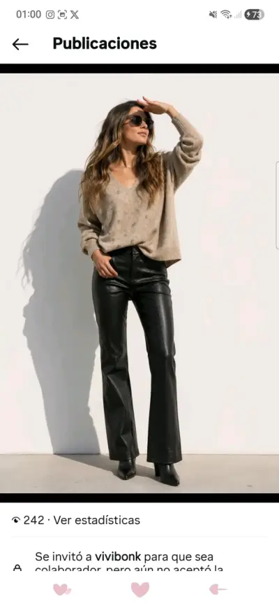 Suéter beige con detalles brillantes - miniatura 2