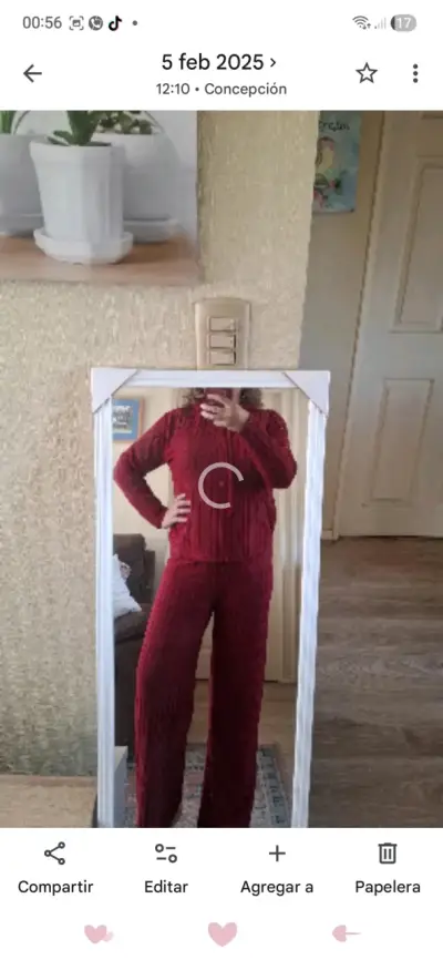 Conjunto de punto rojo para mujer - miniatura 1
