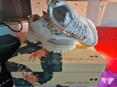 Zapatillas blancas Agua de Coco. - miniatura 5