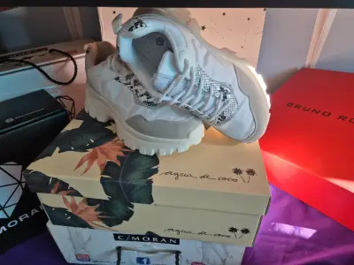 Zapatillas deportivas blancas Agua De Coco. - miniatura 3