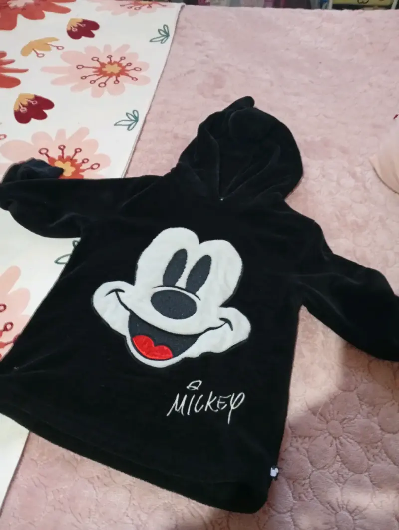 Zapatillas blancas con velcro para niños - 4