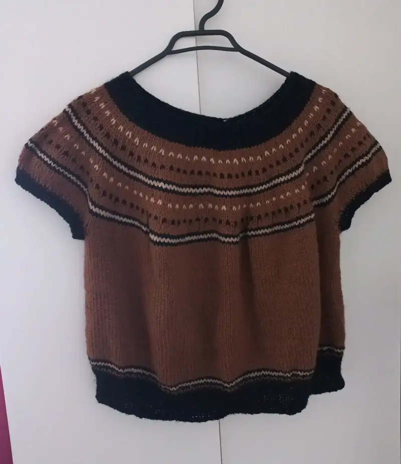 Chaleco tejido a mano estilo bohemio - 2