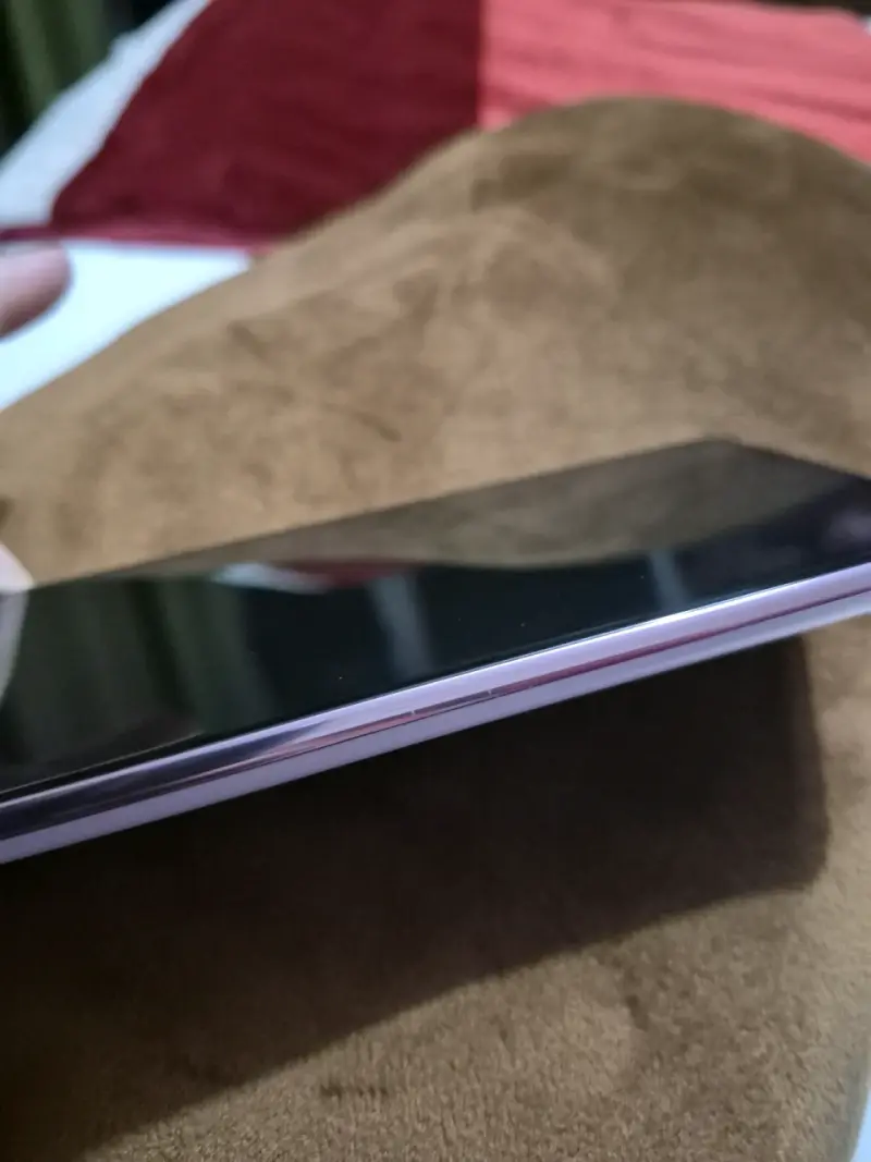 Samsung Galaxy S20 FE blanco en buen estado - 2
