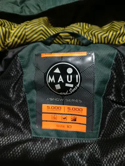 Chaqueta impermeable verde para invierno - miniatura 2