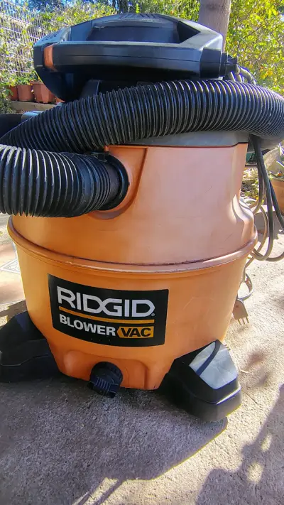 Aspiradora industrial 6.5 HP potente - miniatura 4