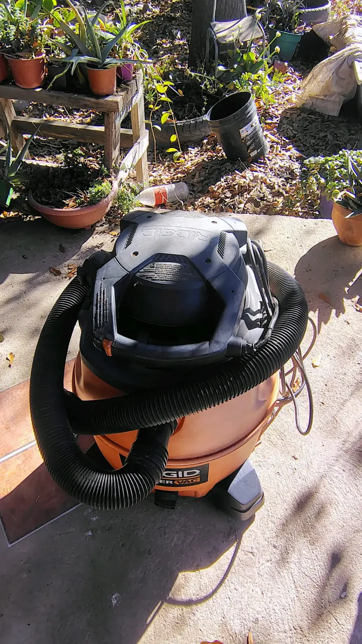Aspiradora industrial 6.5 HP potente - 5